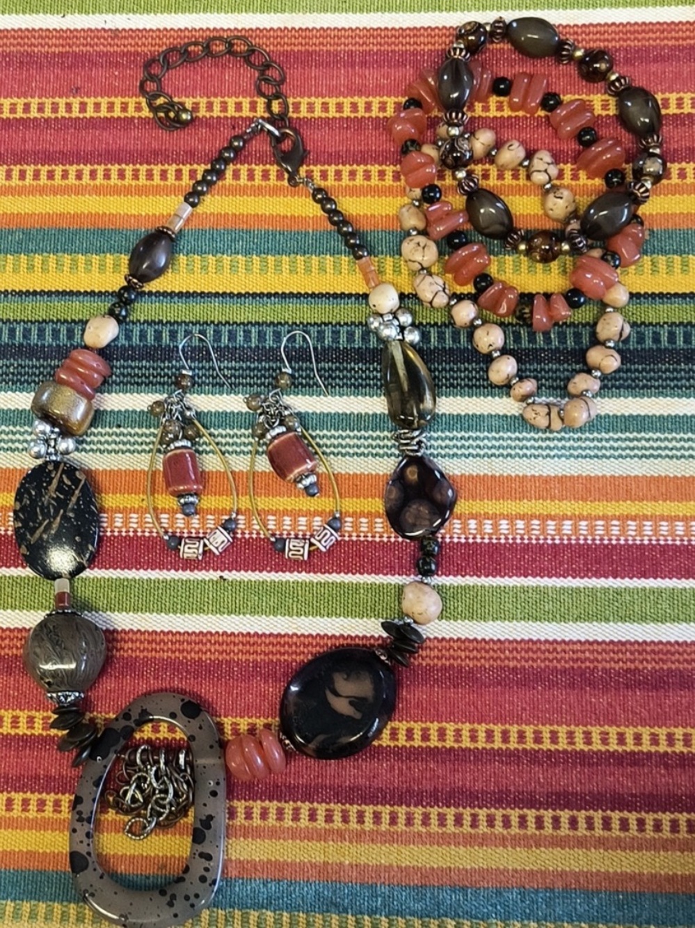 Safari Nights Necklace & Bracelet Set